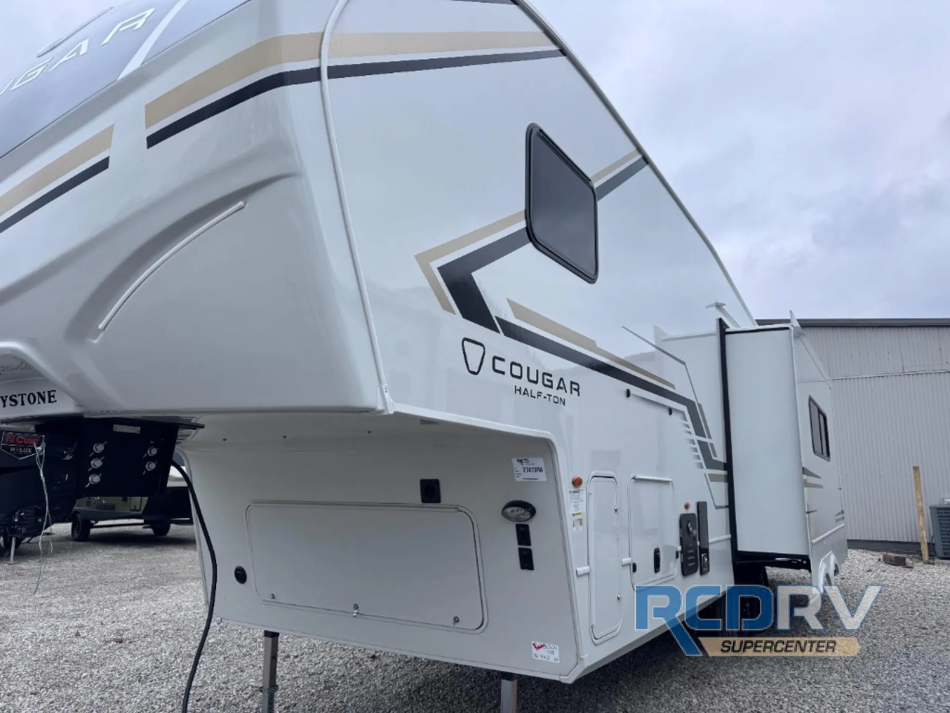 2026 Keystone Cougar Half-Ton 28RLI - Photo 3