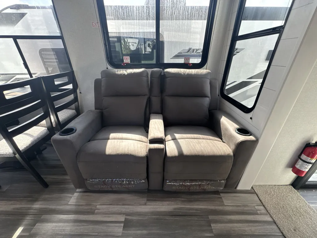 2026 Jayco Jay Flight Bungalow 404LOFT DS, Photos photo 12