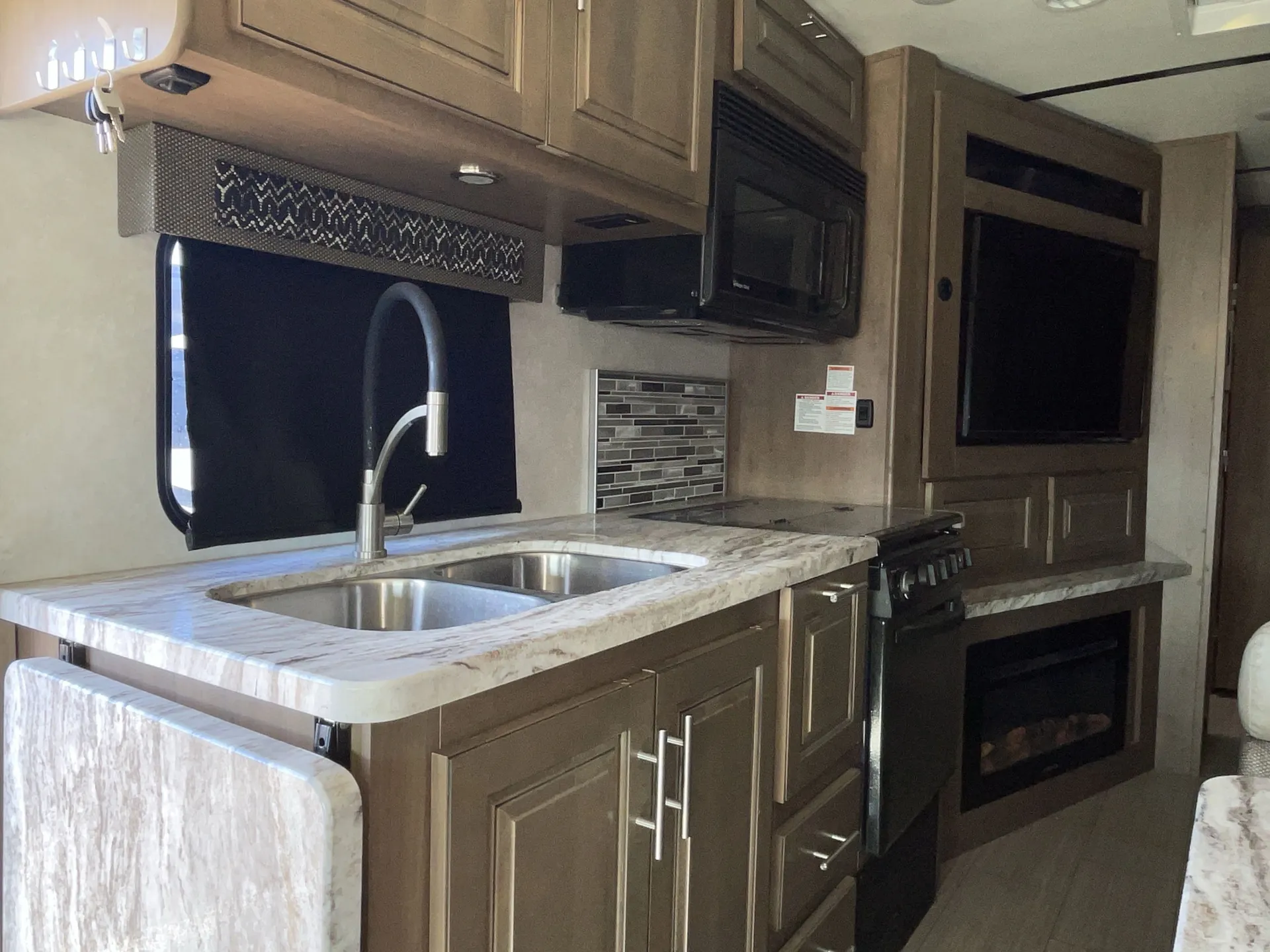 2021 Forest River FR3 34DS - Photo 4
