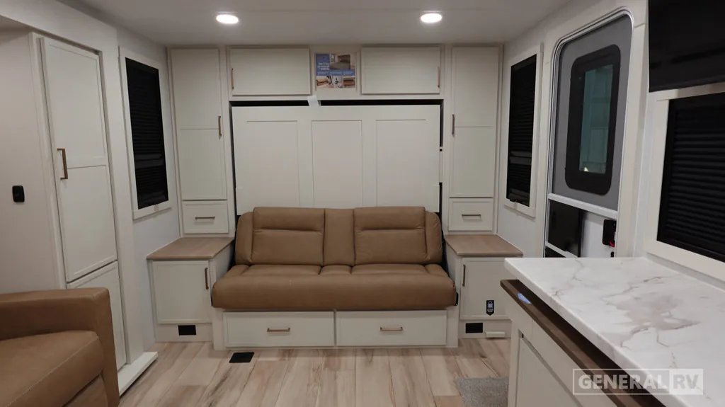 2026 Brinkley Model Ix 20X, Photos photo 4