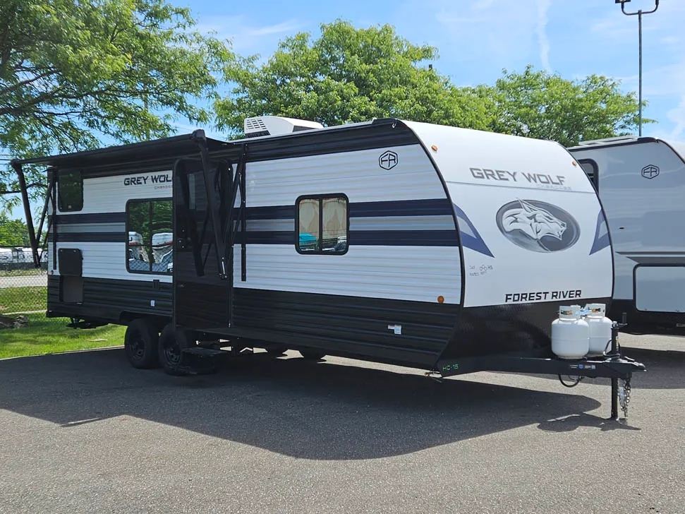 2027 Forest River Cherokee Grey Wolf 26LP - Photo 3