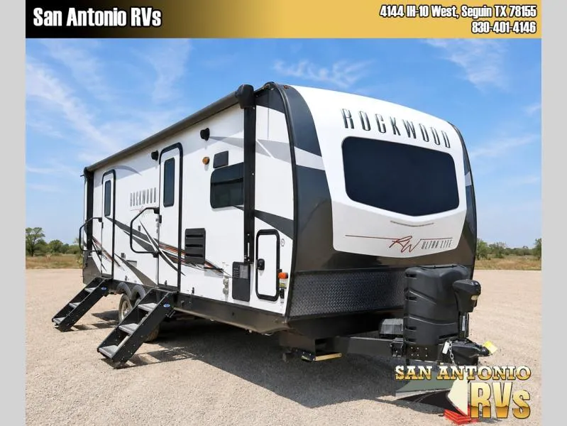 2021 Forest River Rockwood Ultra Lite 2608BS - Photo 2