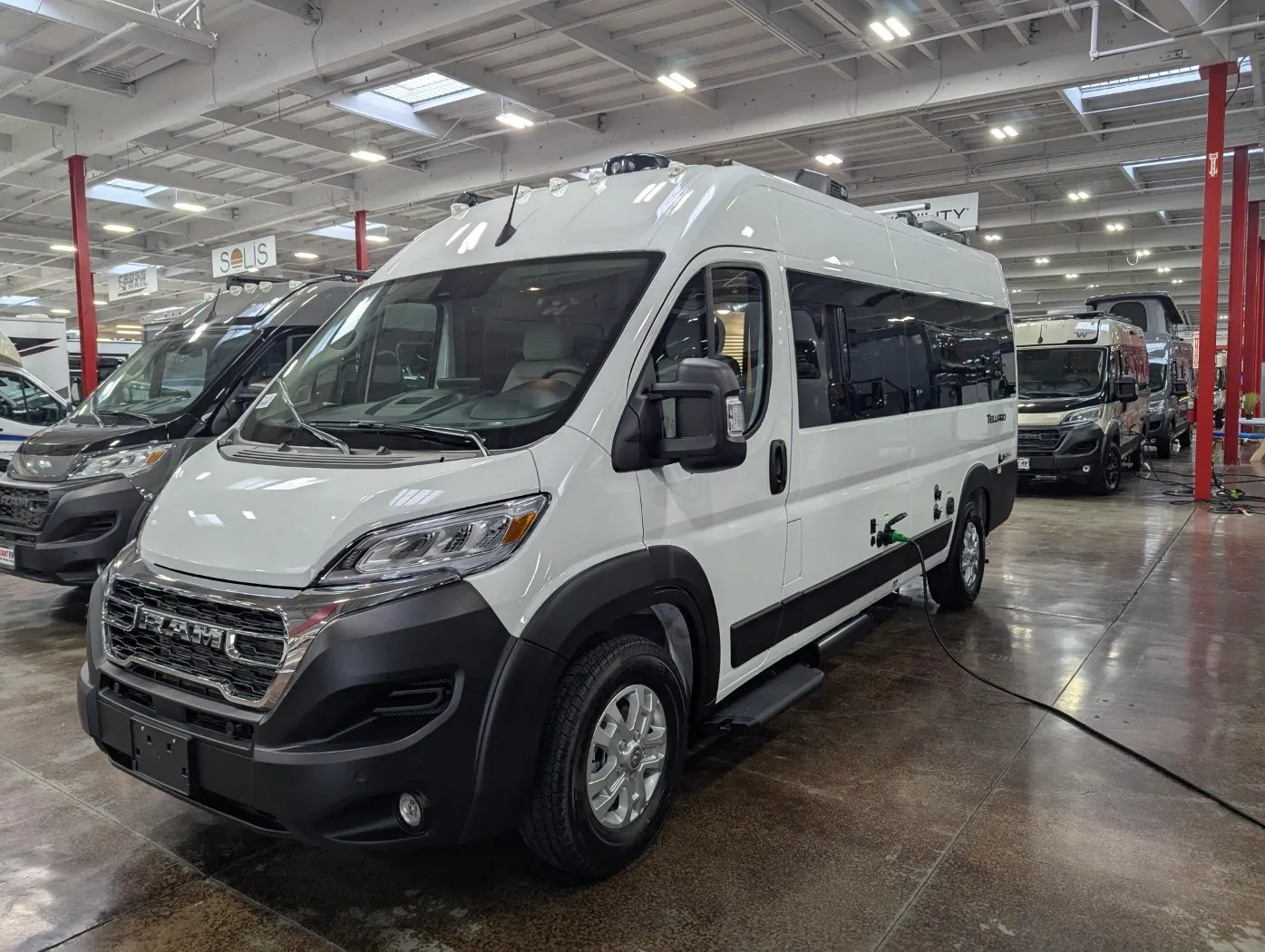 2026 Thor Motor Coach Tellaro 20L - Photo 4