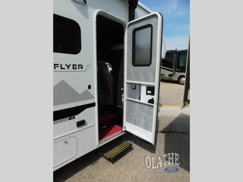 2027 Winnebago Sunflyer 24GG - Photo 3