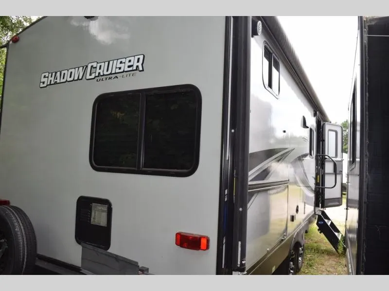 2021 Forest River Shadow Cruiser 240BHS - Photo 4
