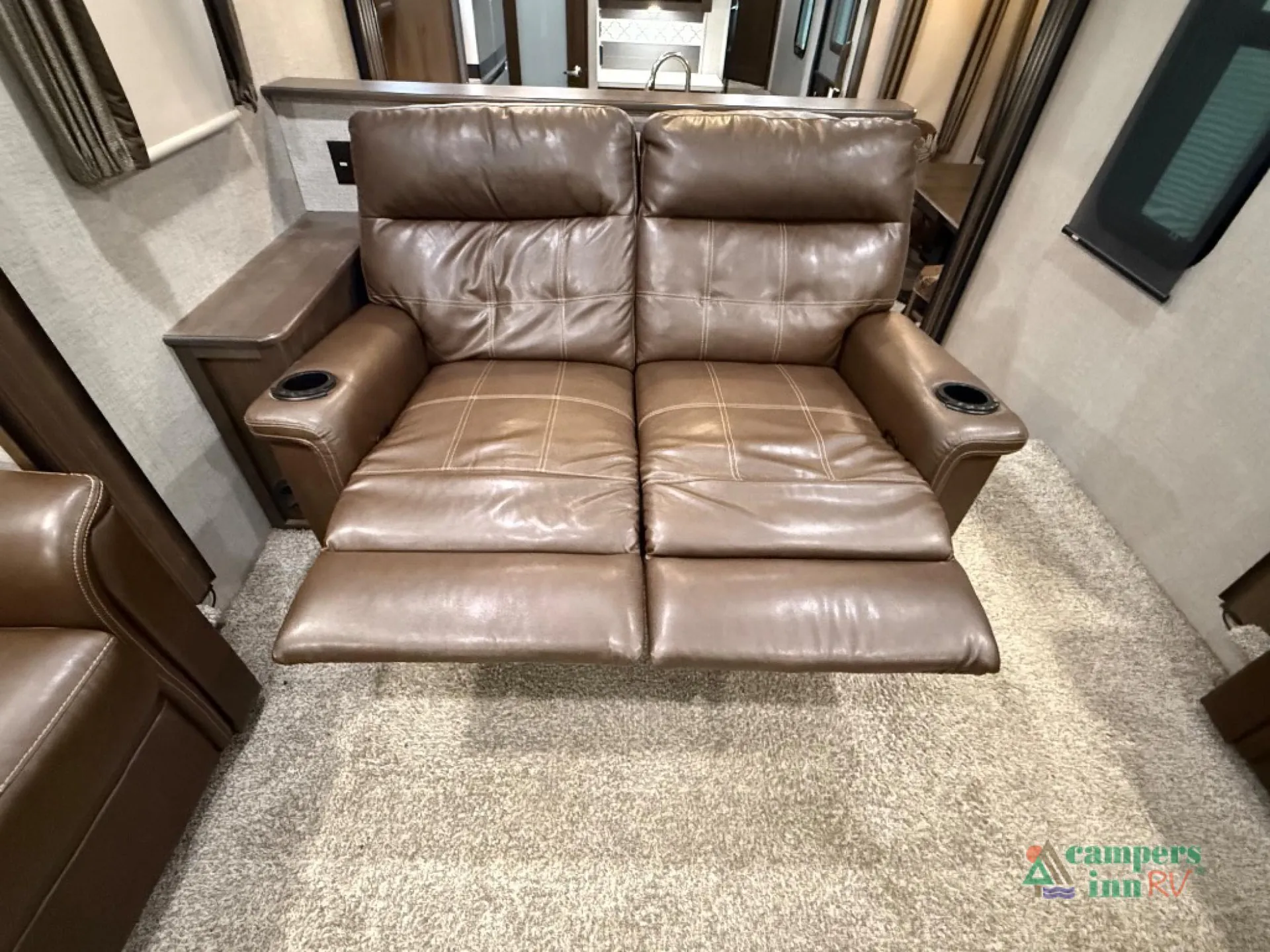 2020 Keystone Alpine 3850RD - Photo 4