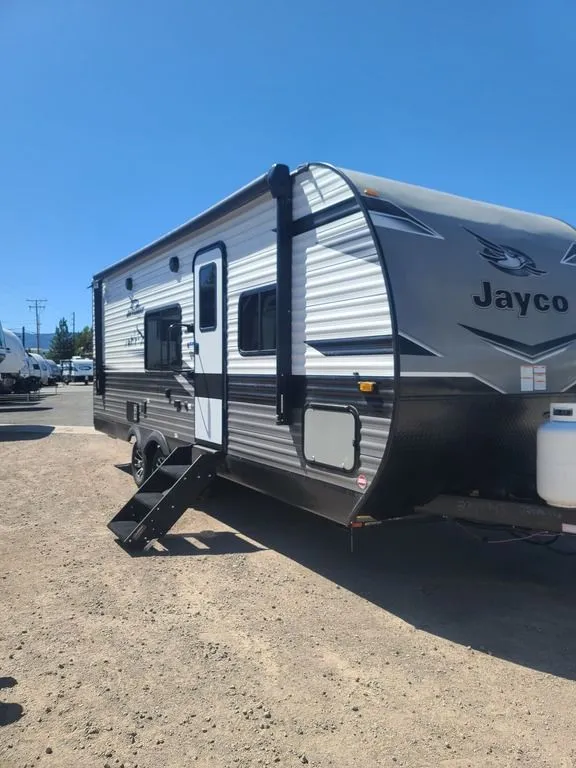 2024 Jayco Jay Flight 225MLSW - Photo 2