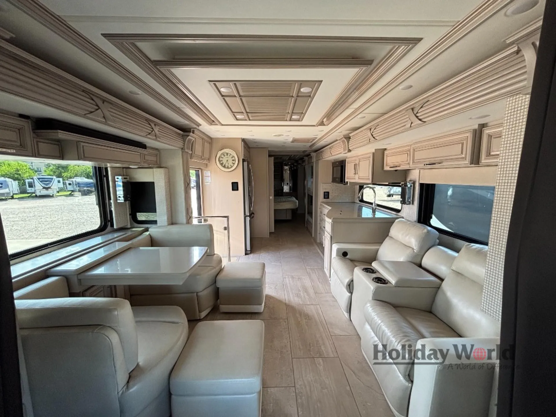 2022 Newmar Supreme Aire 4590 - Photo 4