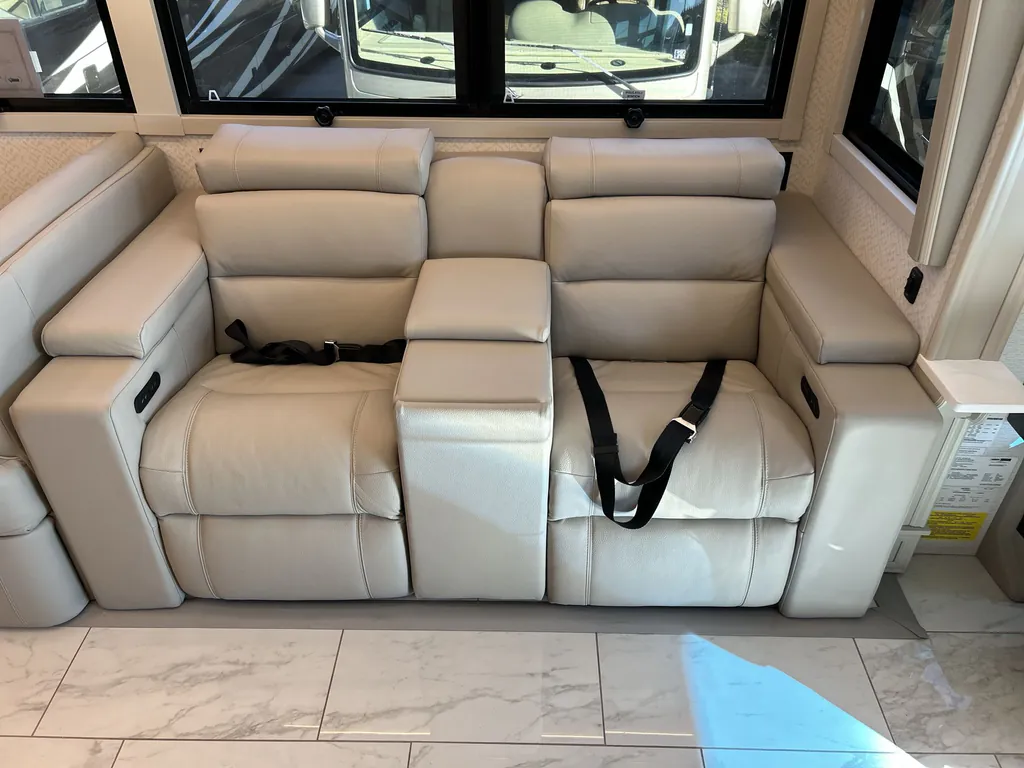 2026 Entegra Coach Aspire 44D, Photos photo 40