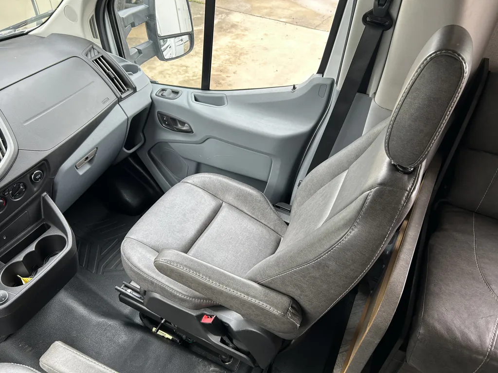 2021 Forest River Sunseeker TS2380, Photos photo 22
