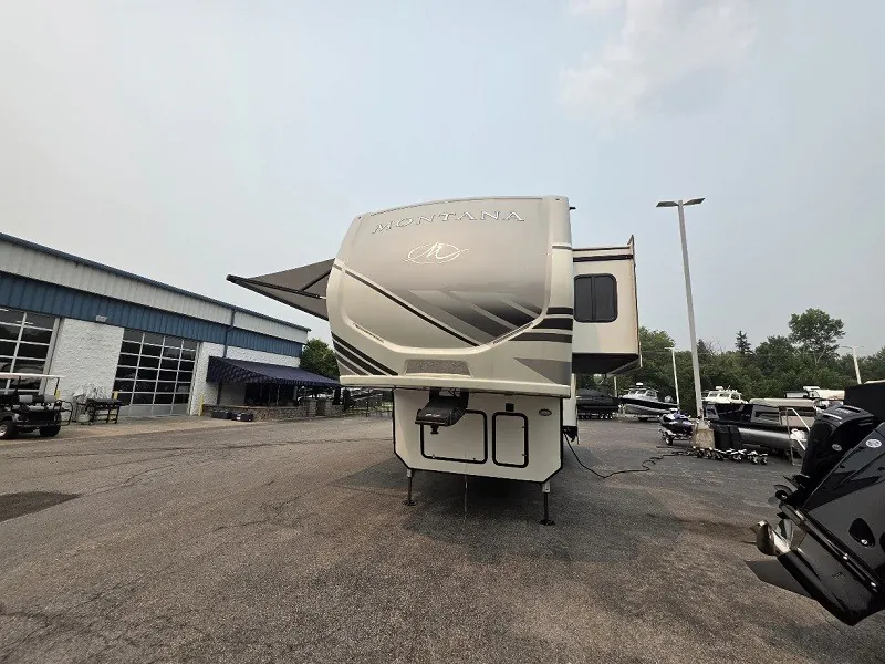2022 Keystone Montana 3231CK, Photos photo 11