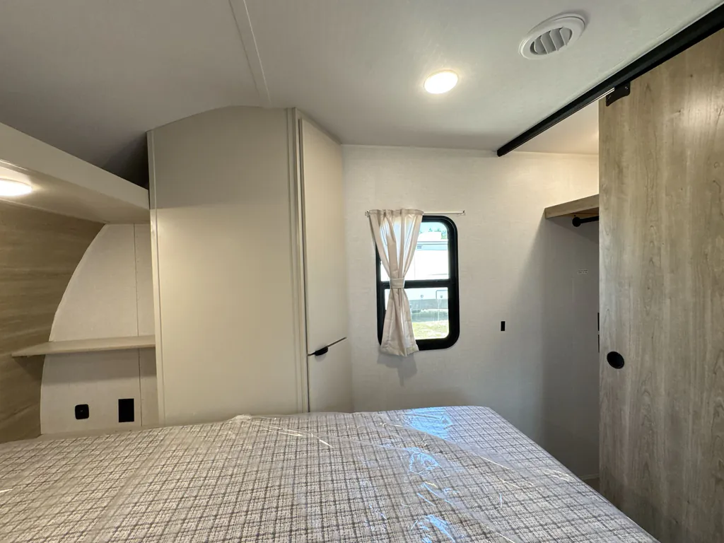 2026 Forest River Airelume 325, Photos photo 12