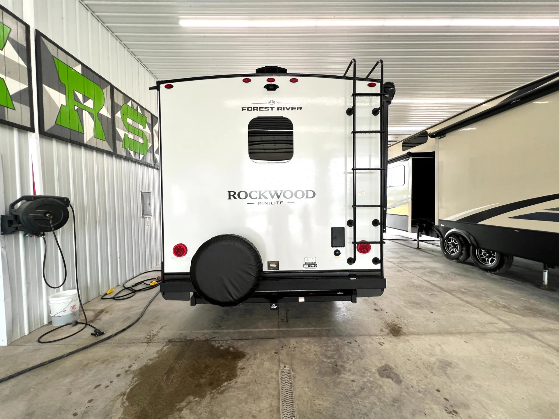 2027 Forest River Rockwood Mini Lite 2524FBT - Photo 4