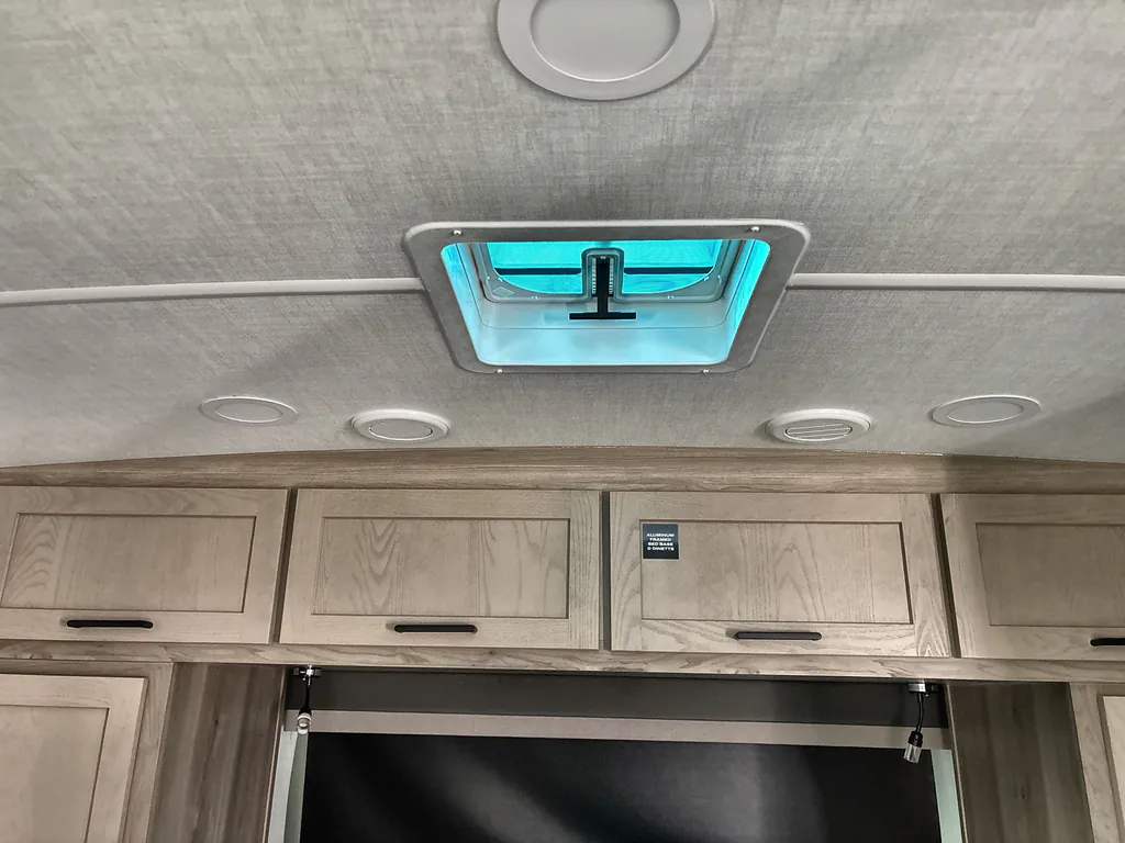2026 Forest River Flagstaff Micro Lite 25FBT, Photos photo 13