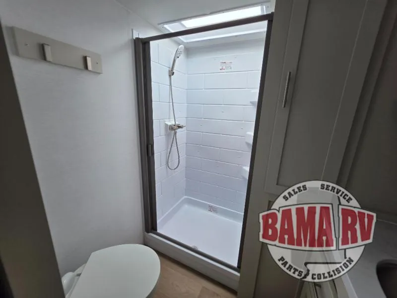 2027 Alliance RV Avenue 30BH - Photo 4