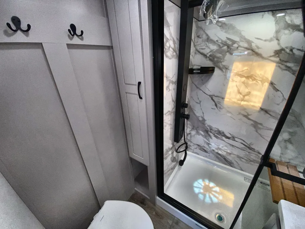2026 Jayco North Point 395DSDB, Photos photo 20