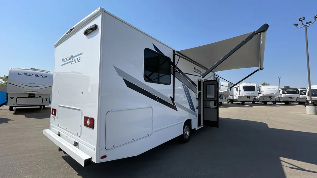 2026 Thor Motor Coach Freedom Elite 28HZ, Photos photo 25