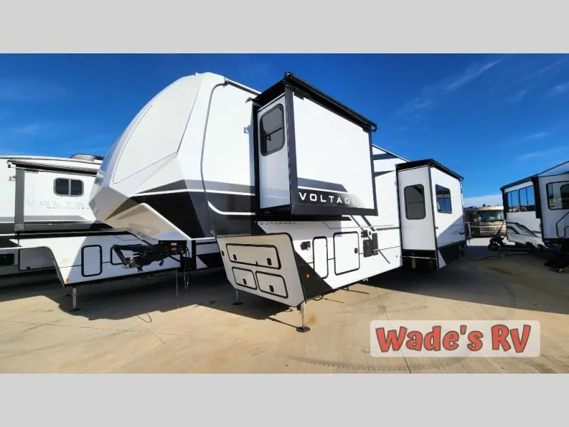2026 Dutchmen RV Voltage V-Series New    4250 - Photo 3