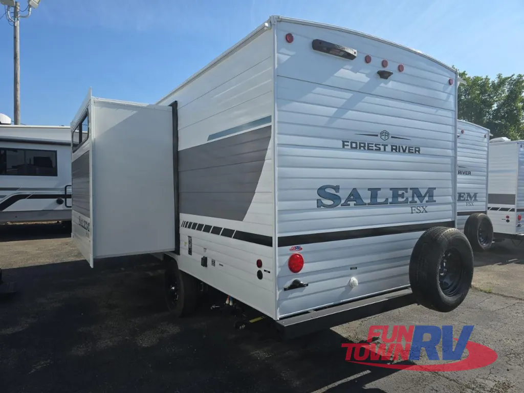 2026 Forest River Salem FSX 177ICE, Photos photo 5