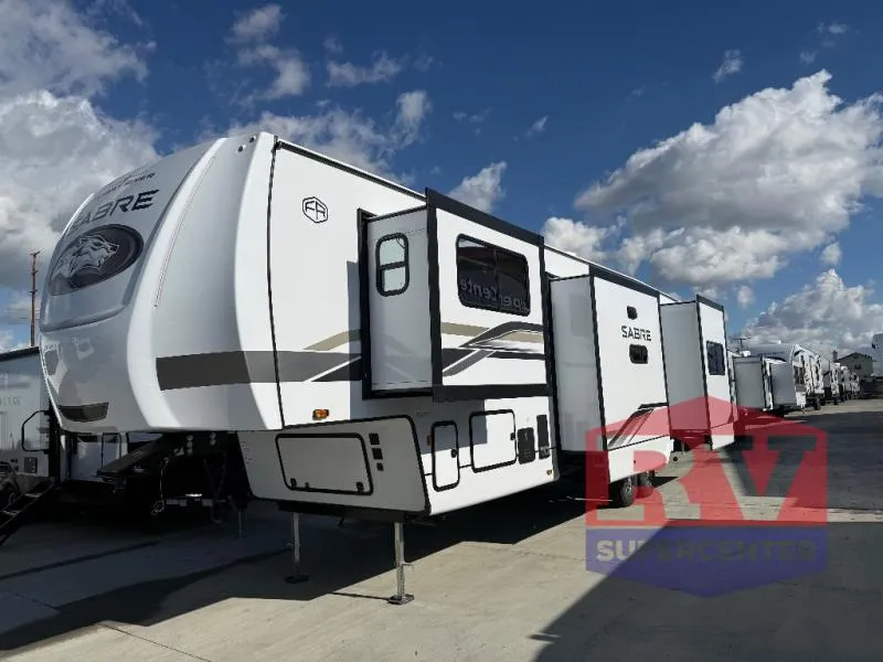 2026 Forest River Sabre 37FLH - Photo 4