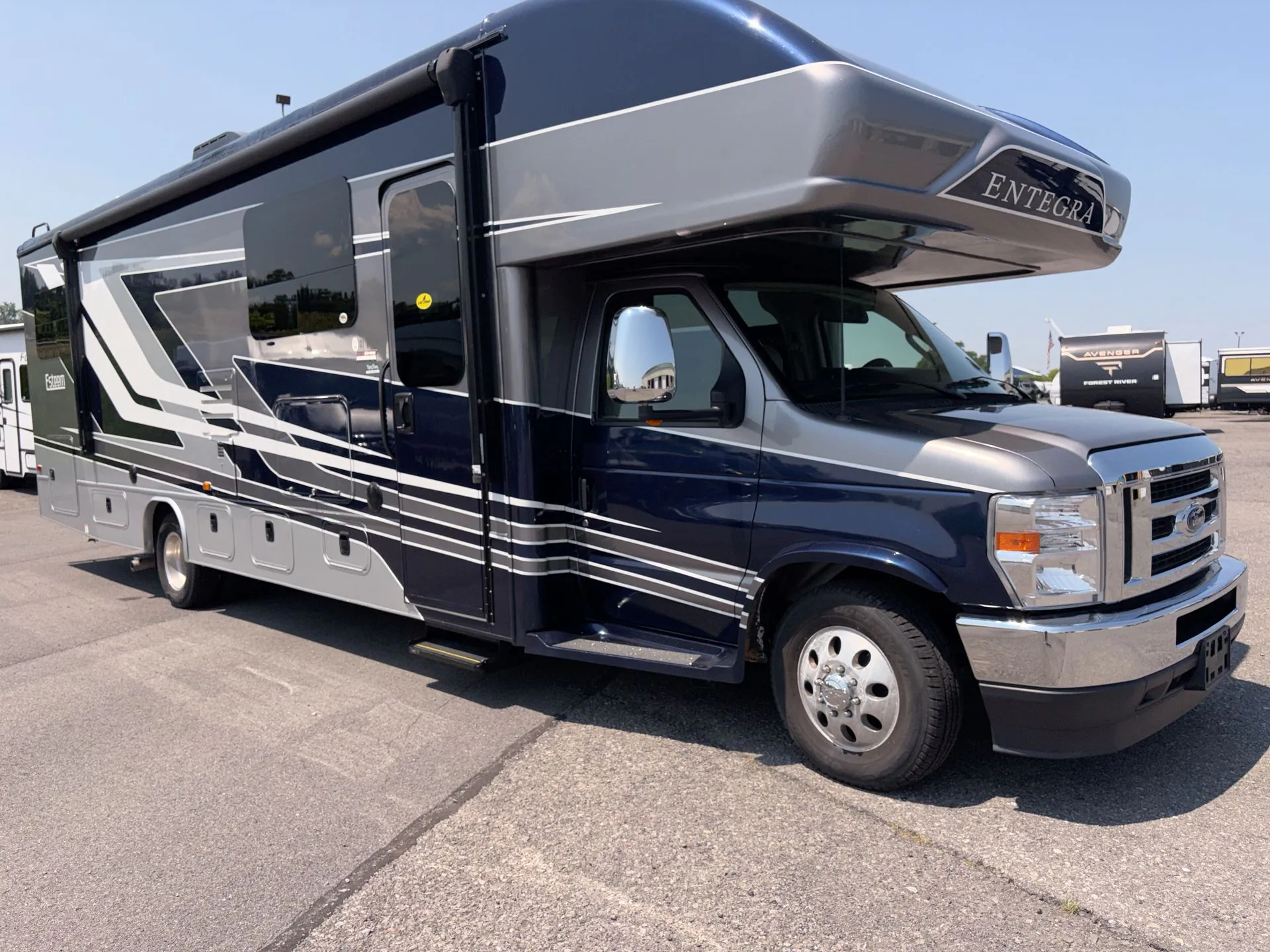 2023 Entegra Coach Esteem 31F - Photo 2