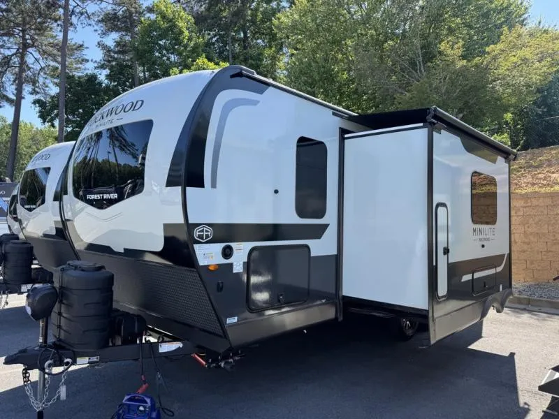 2026 Forest River Rockwood Mini Lite 2509S - Photo 4