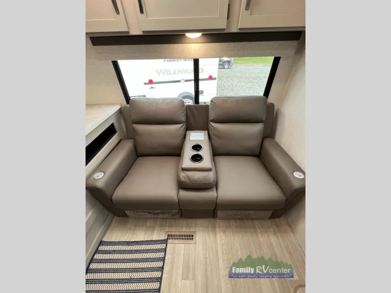 2024 KZ Connect 241RLK - Photo 4