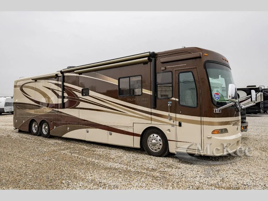 2009 Holiday Rambler Scepter 42DSQ - Main photo