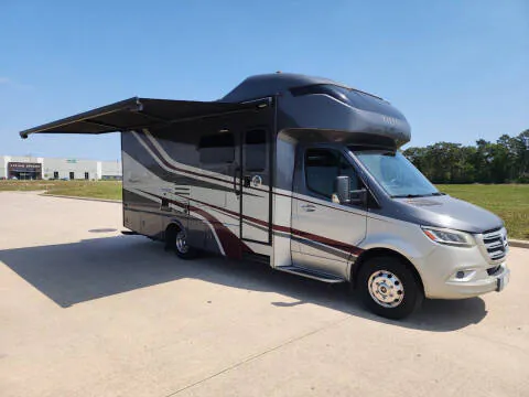 2020 Tiffin Wayfarer 25 RW