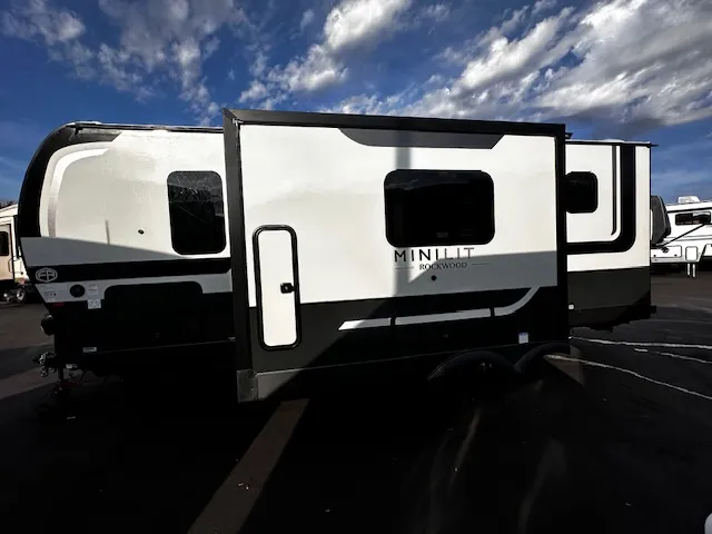 2026 Forest River Rockwood Mini Lite 2509S - Photo 4