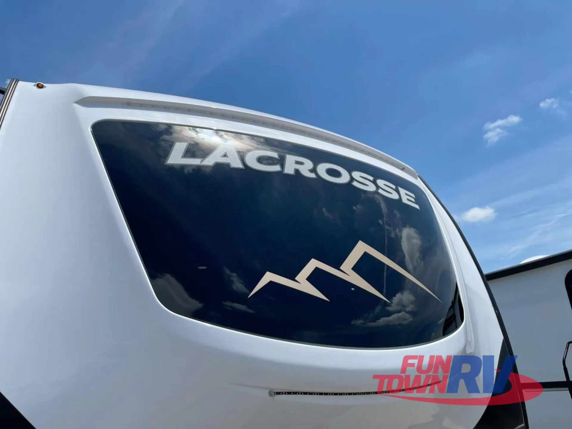 2025 Prime Time LaCrosse 3450FB - Photo 3