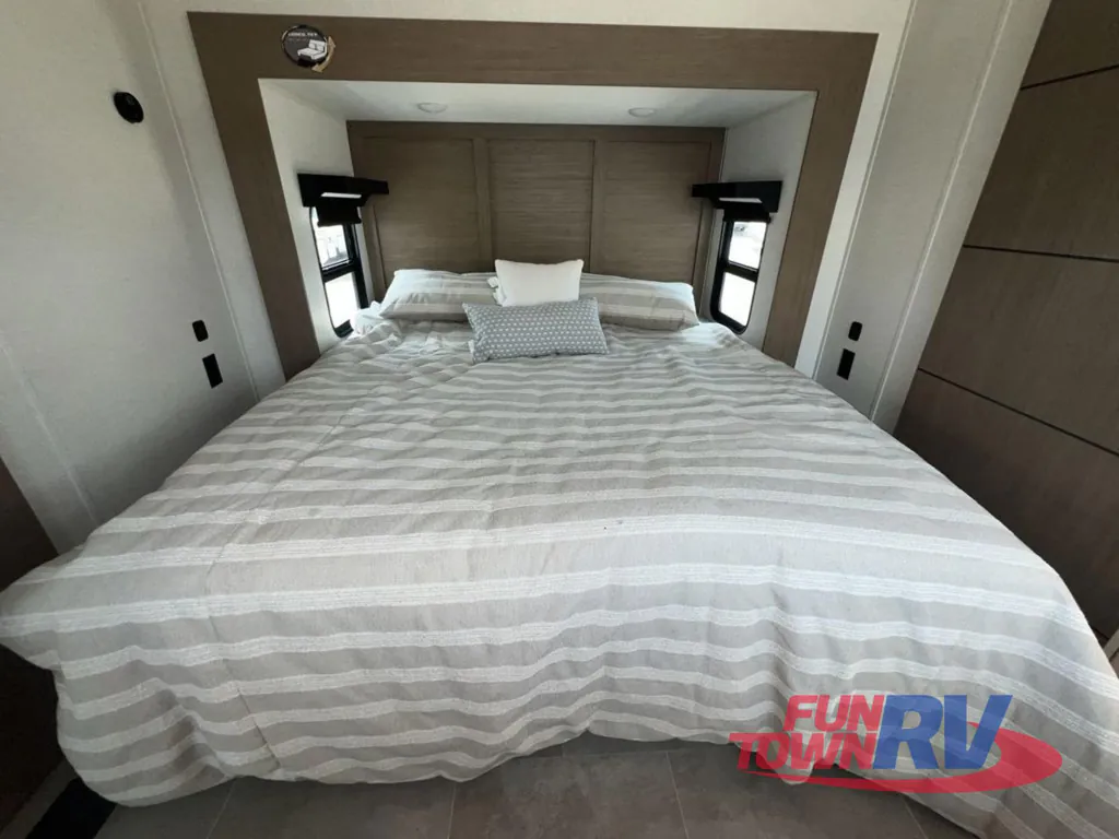 2027 Forest River Impression 360MYR, Photos photo 19