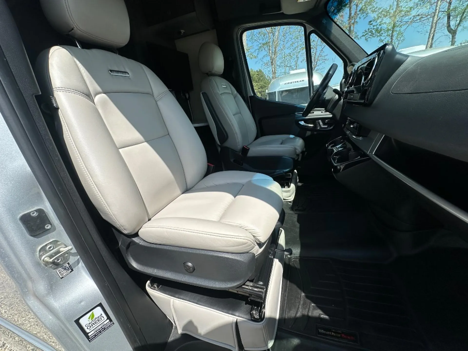2021 Airstream Interstate 24GT 4x4 - Photo 3