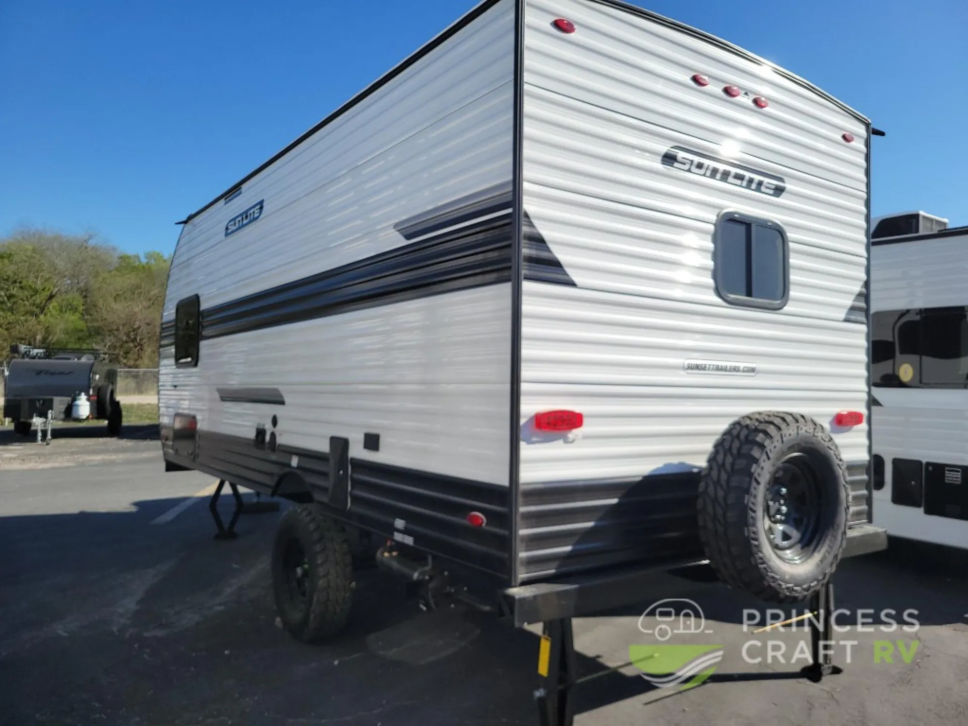2026 Sunset Park RV Sun Lite 19RK LTD - Photo 3