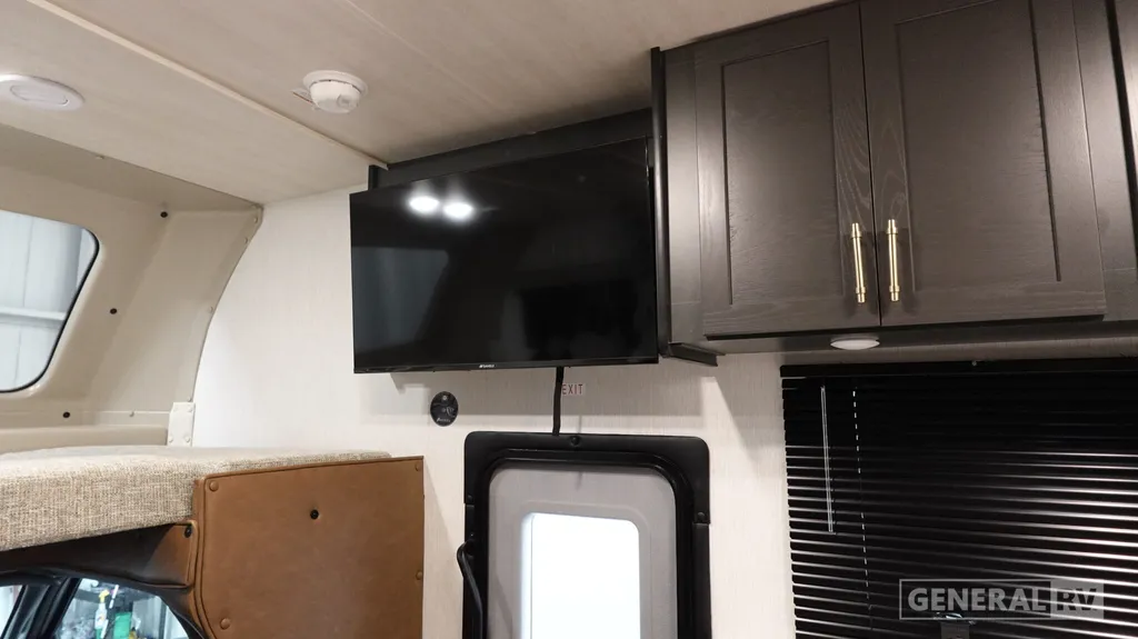 2027 NeXus RV Maximus 34MX, Photos photo 13