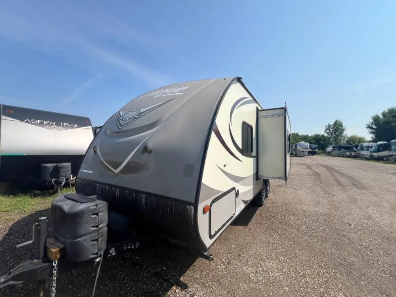 2015 Forest River Surveyor 220RBS - Photo 4