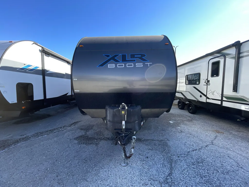2022 Forest River XLR Boost 31QB, Photos photo 4