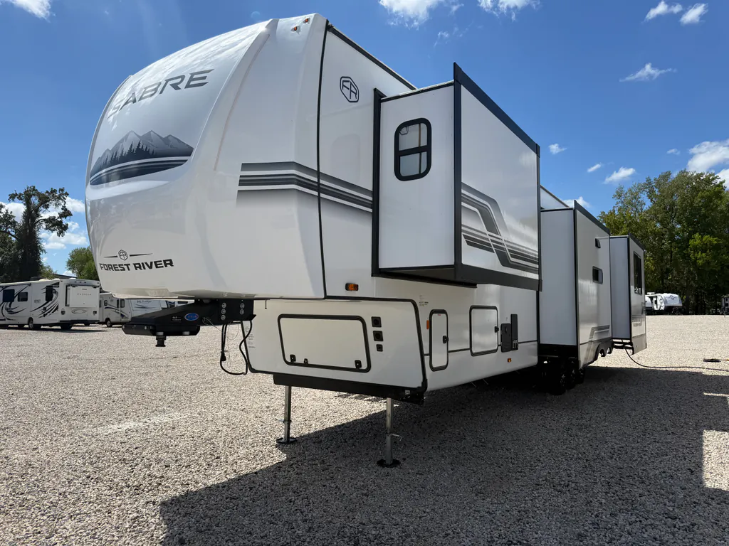 2027 Forest River Sabre 38RVHUNTER, Exterior photo 9