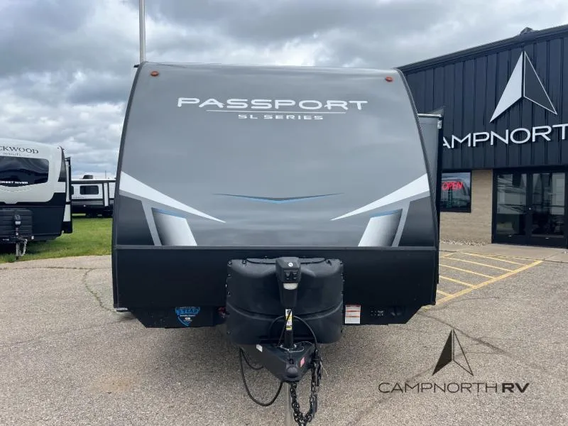 2022 Keystone Passport SL 221BH - Photo 4