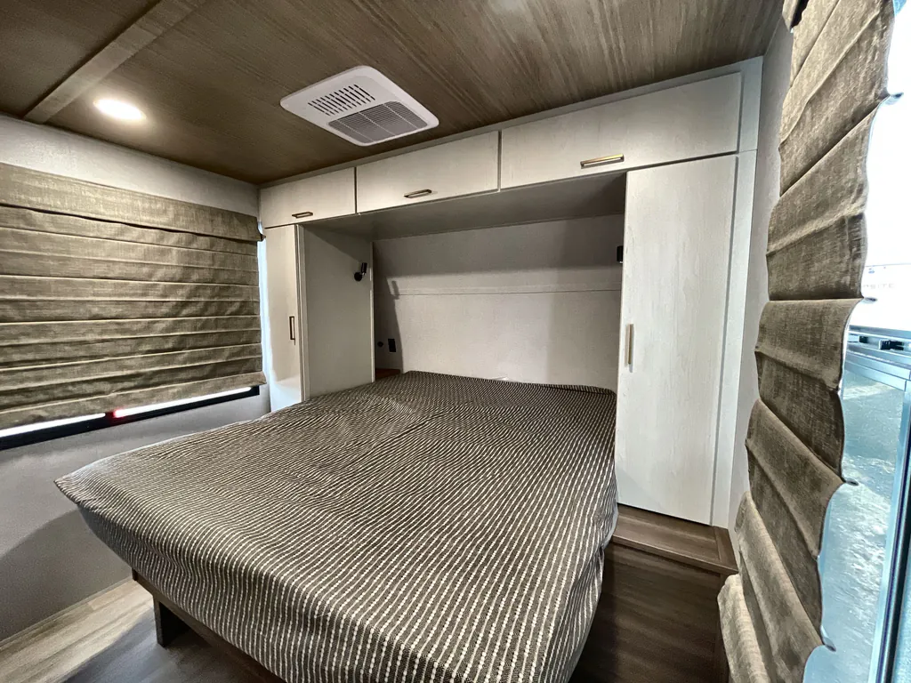2026 Forest River Vibe 3400BH, Photos photo 21