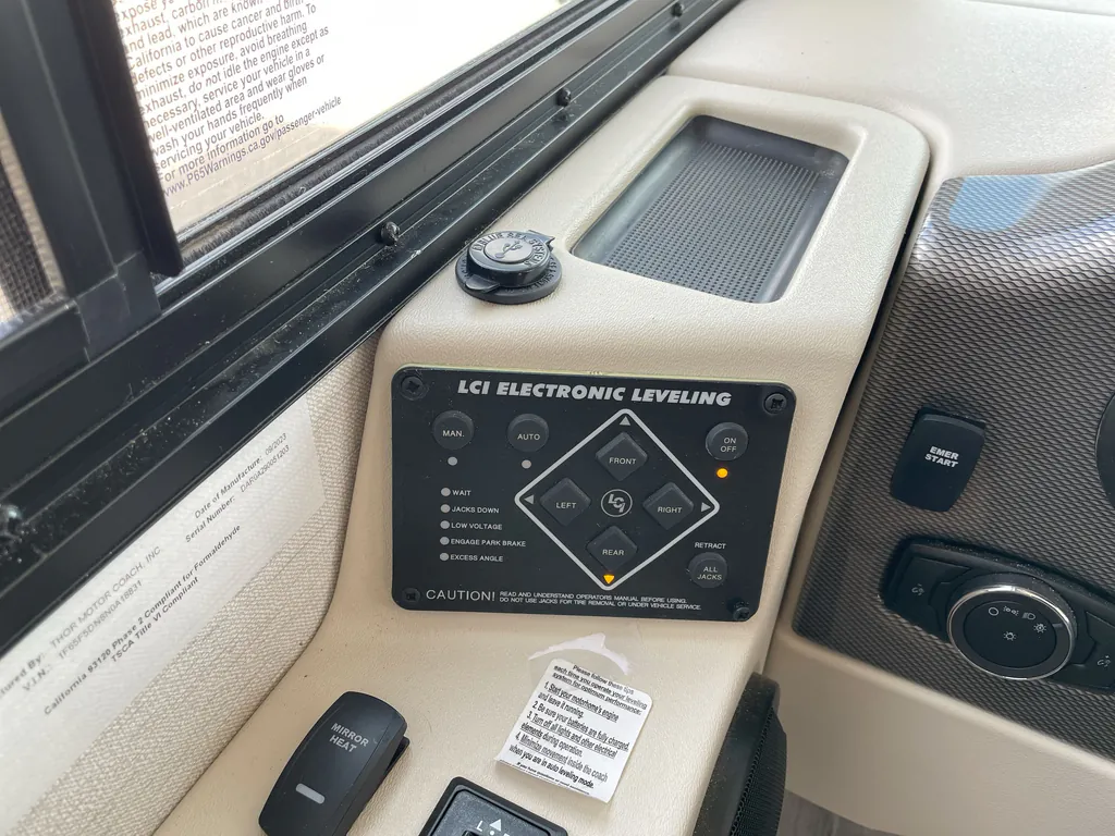 2024 Thor Motor Coach Freedom Traveler A29, Photos photo 28