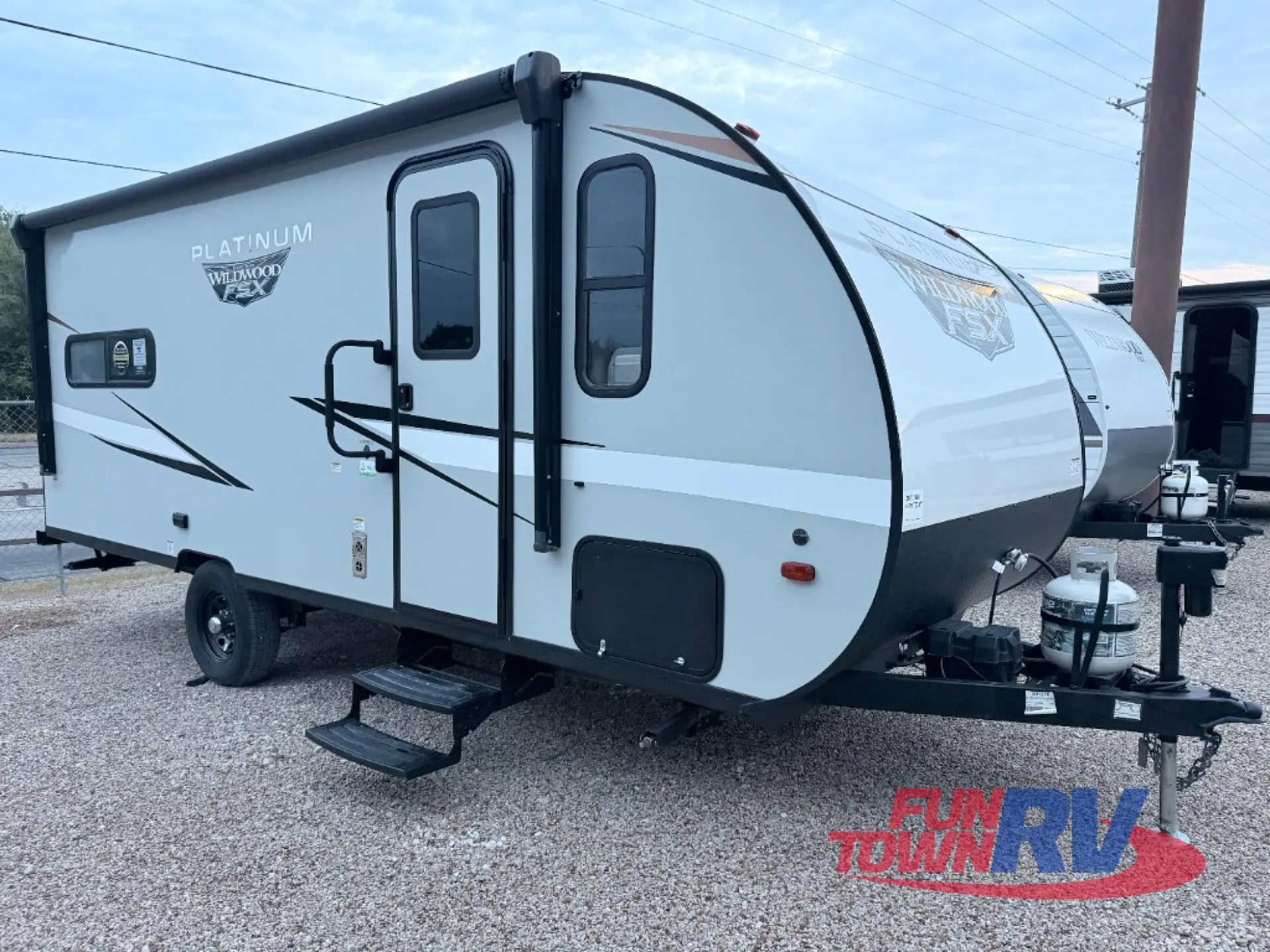 2023 Forest River Wildwood FSX 169RSK