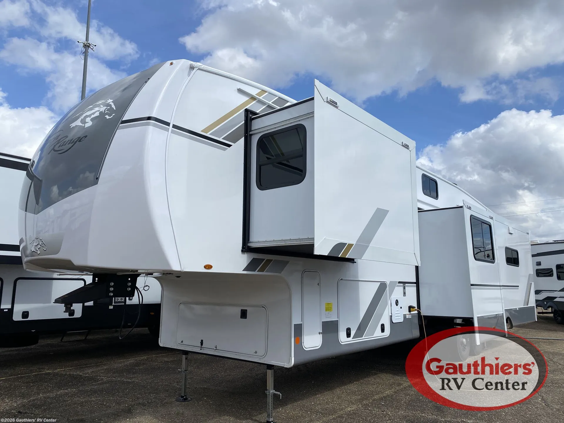 2026 Highland Ridge Open Range Roamer 35MRQS - Photo 4