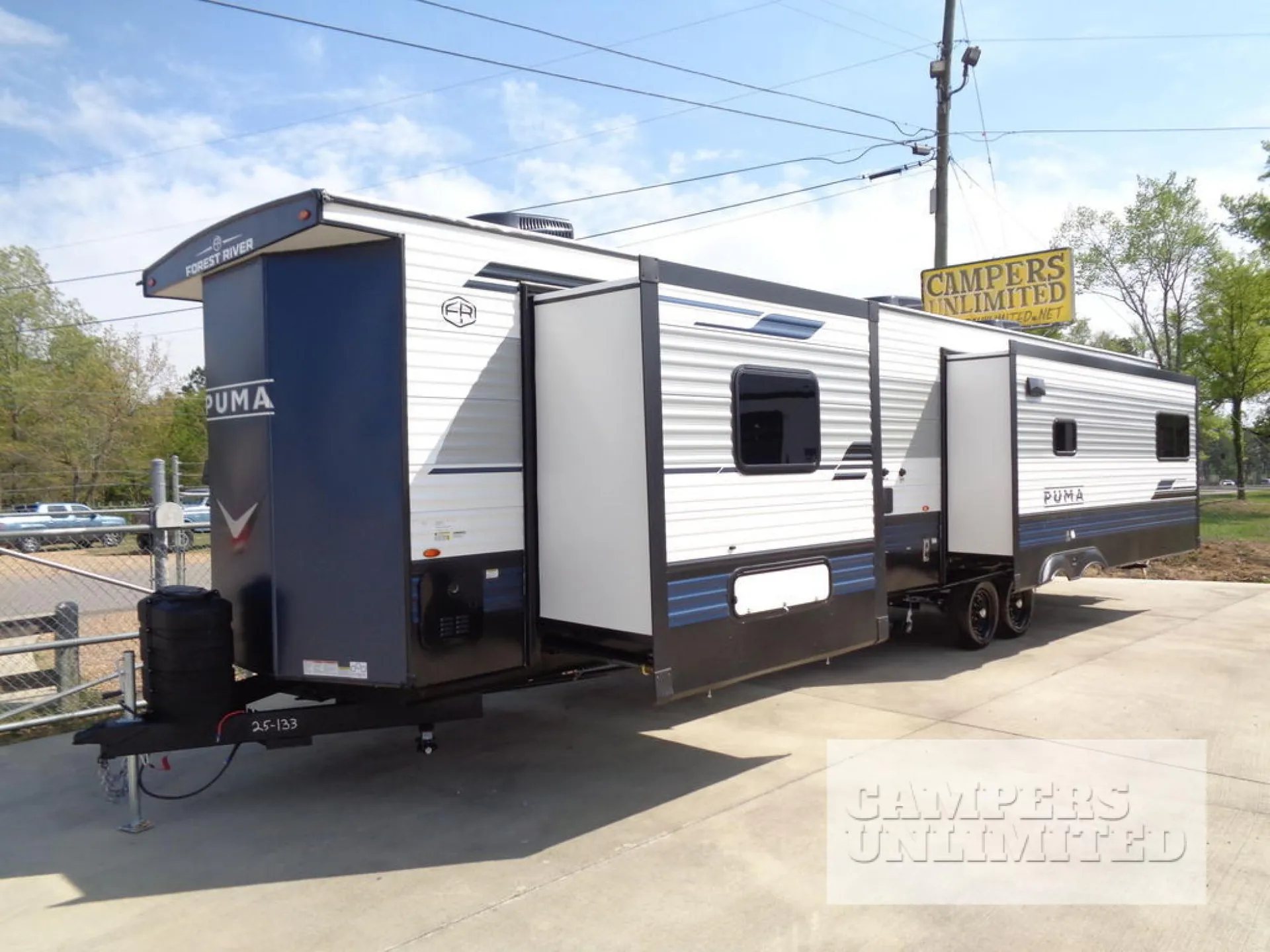 2025 Forest River Puma Vista 38DEN - Photo 2
