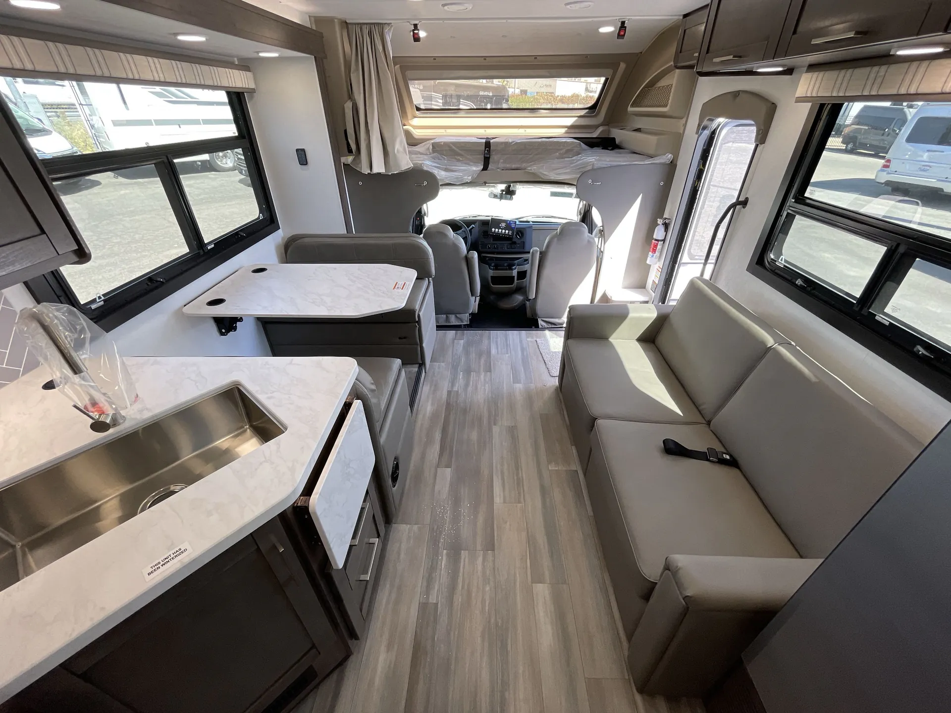 2026 Jayco Greyhawk 31F — living area main
