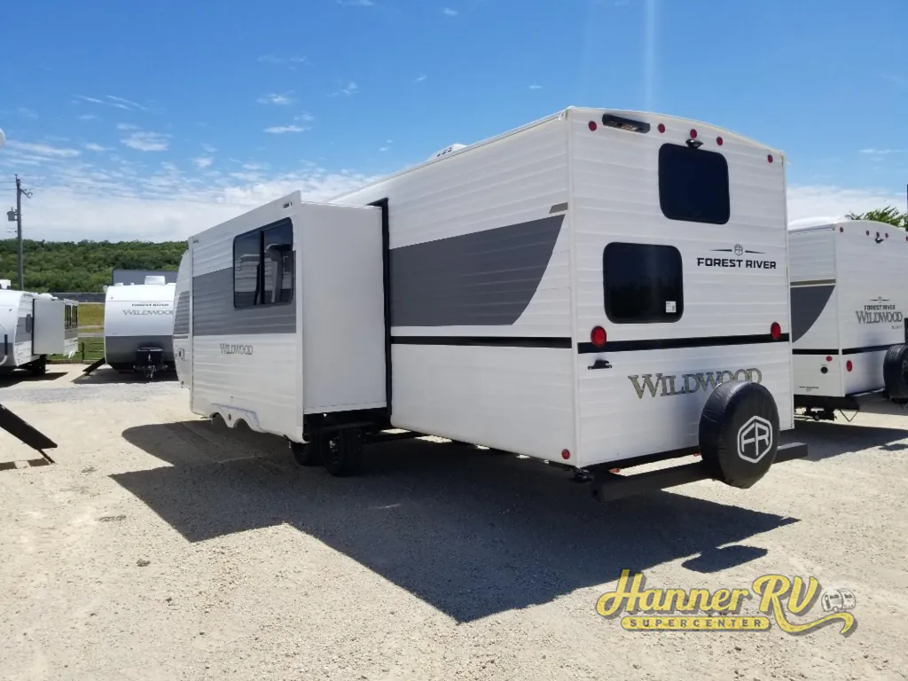 2026 Forest River Wildwood 300ICE, Photos photo 4