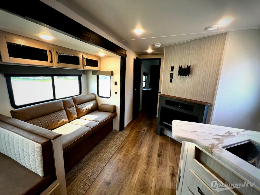 2027 Forest River Puma 32BHQS, Photos photo 6