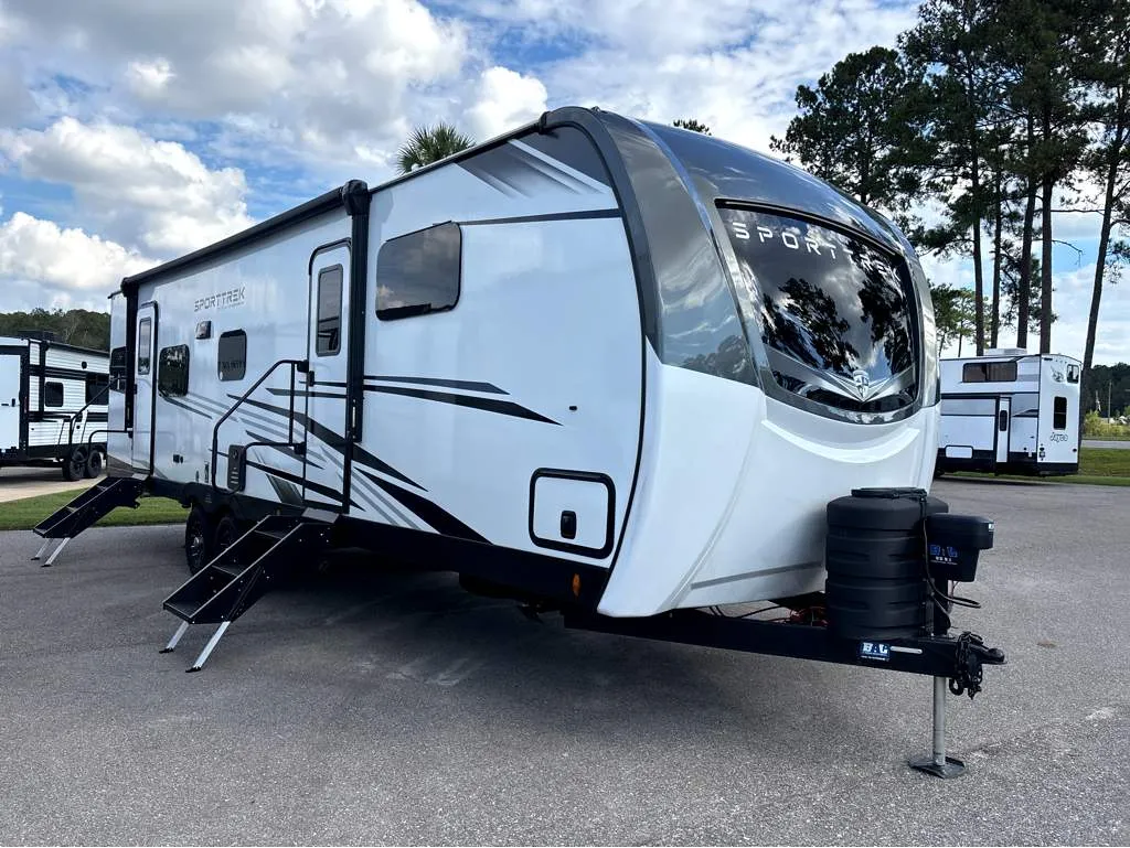 2026 Venture RV SportTrek Touring Edition STT302VRD - Photo 2