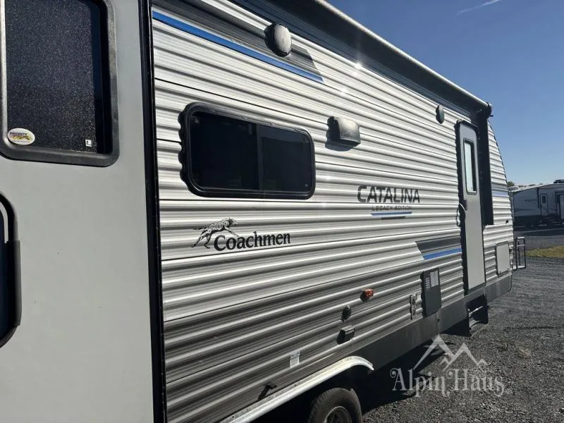 2023 Coachmen Catalina Legacy Edition 263BHSCK - Photo 4