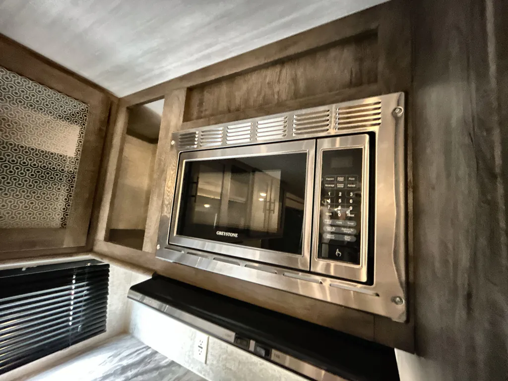 2021 Forest River Wildwood 27RKS, Photos photo 22